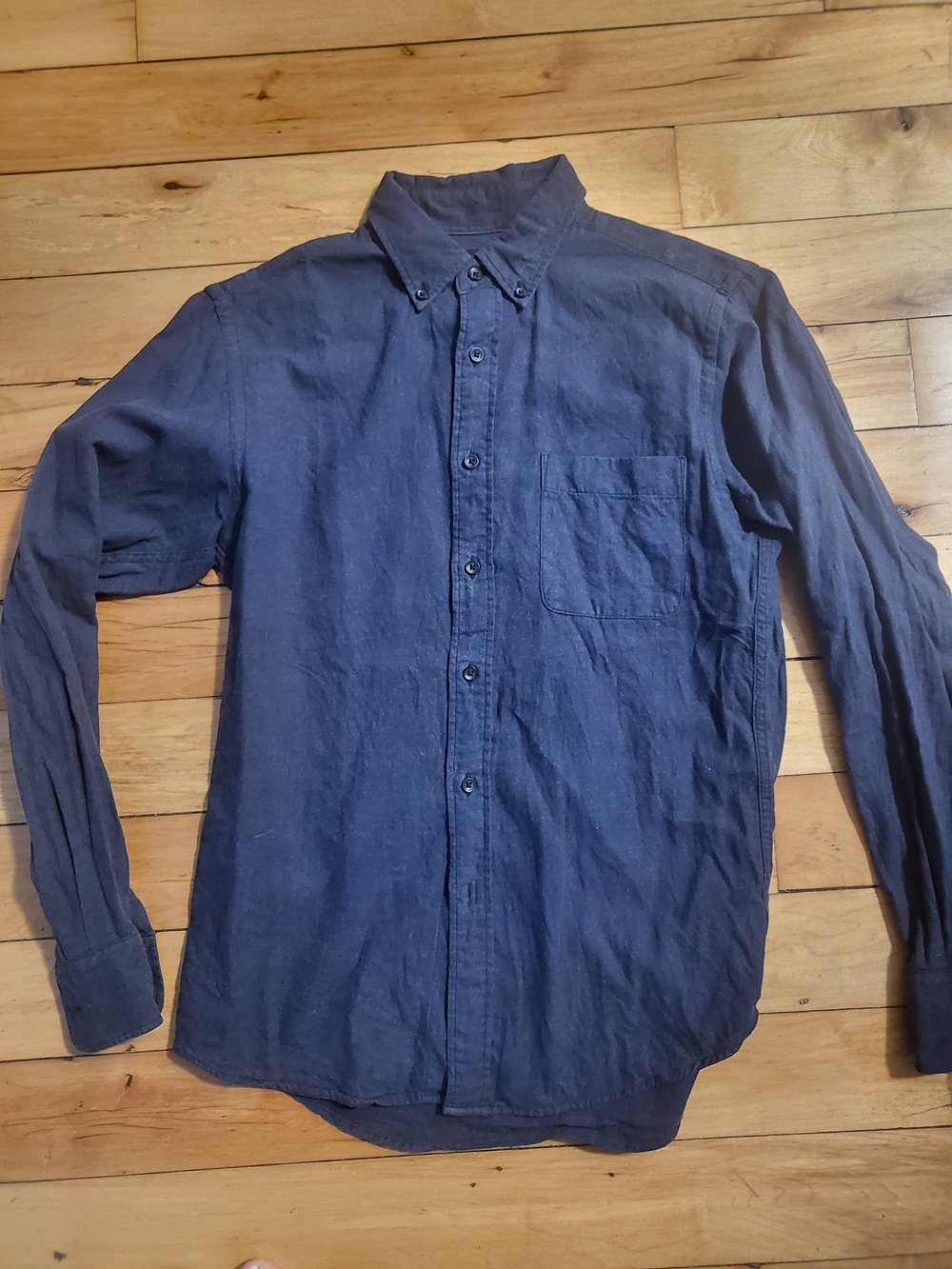 Uniqlo Navy Blue Button-Down Long Sleeve Shirt
